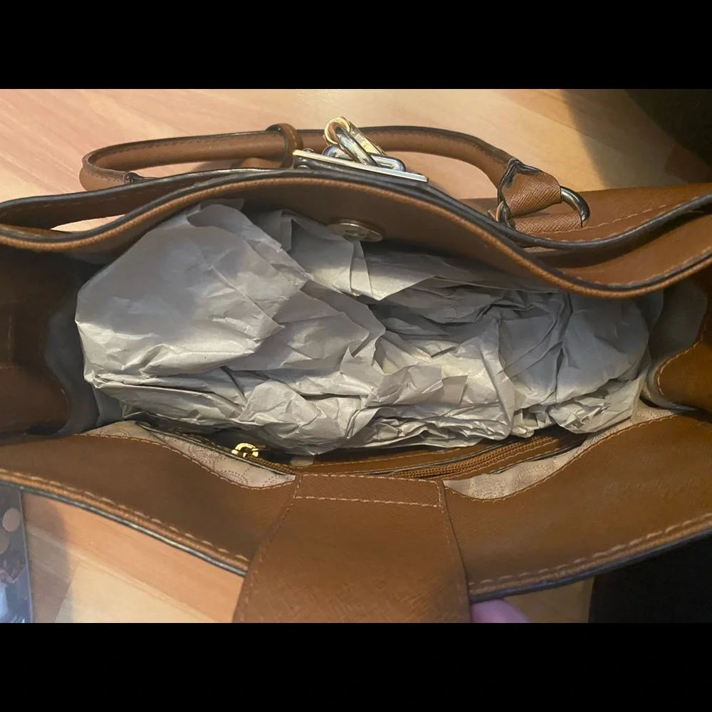 COPY - Michael Kors cognac brown Saffiano Leather Purse - Picture 5 of 14